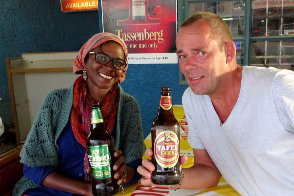 Jahresrückblick Reiseblog Groovy Planet, Bier trinken in Katutura, Windhoek